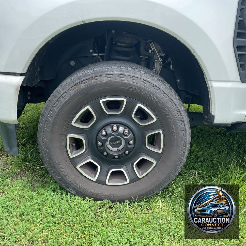 2024 Ford F-350 Super Duty Platinum
