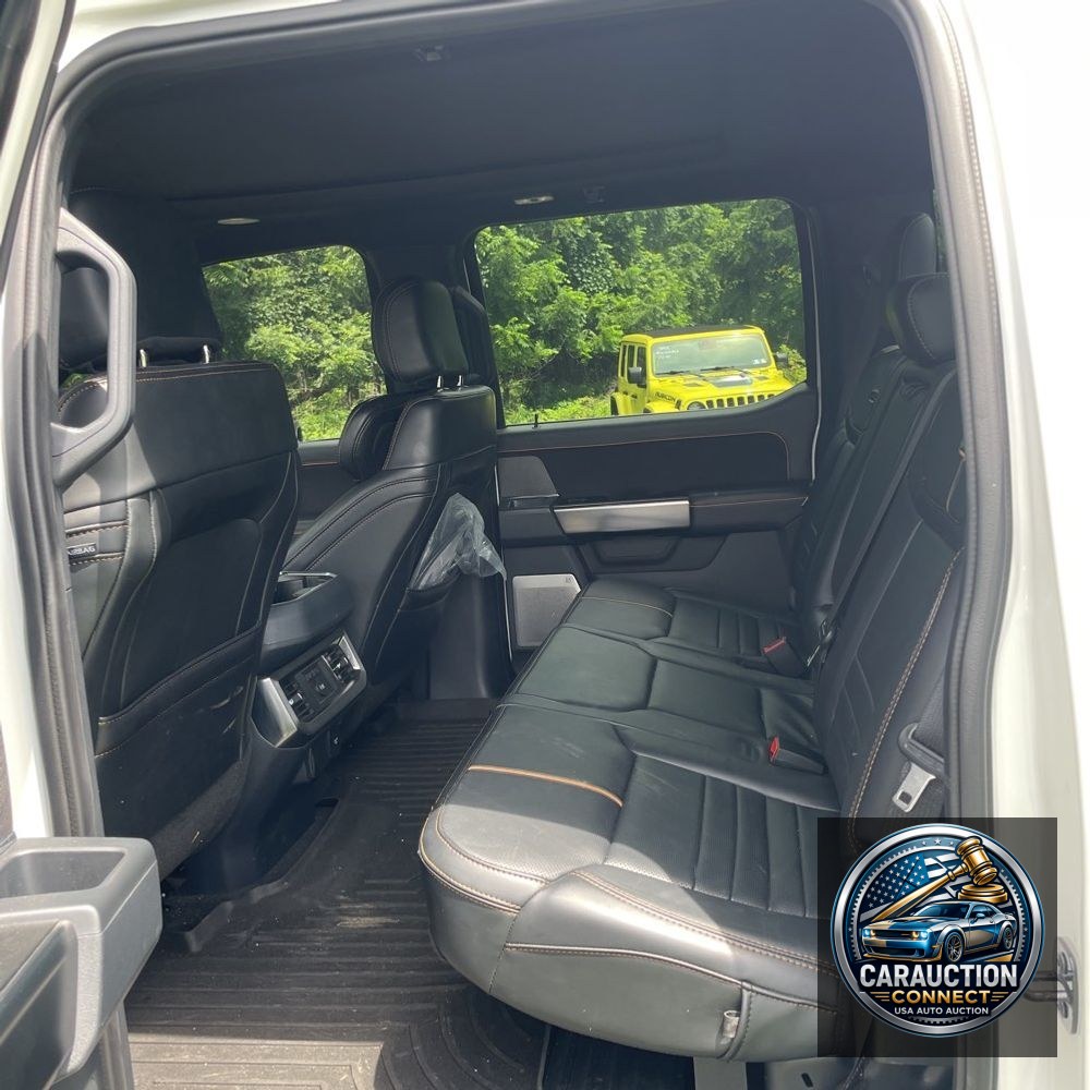 2024 Ford F-350 Super Duty Platinum