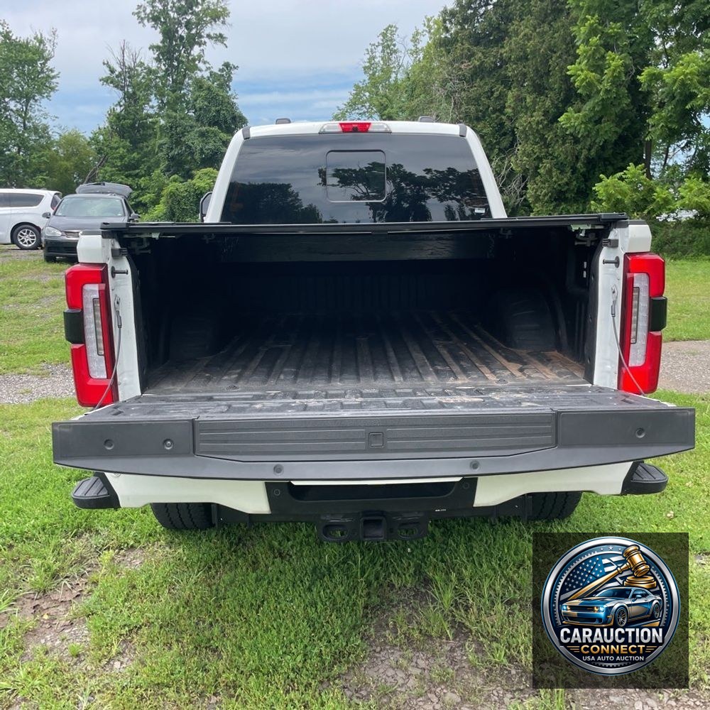 2024 Ford F-350 Super Duty Platinum