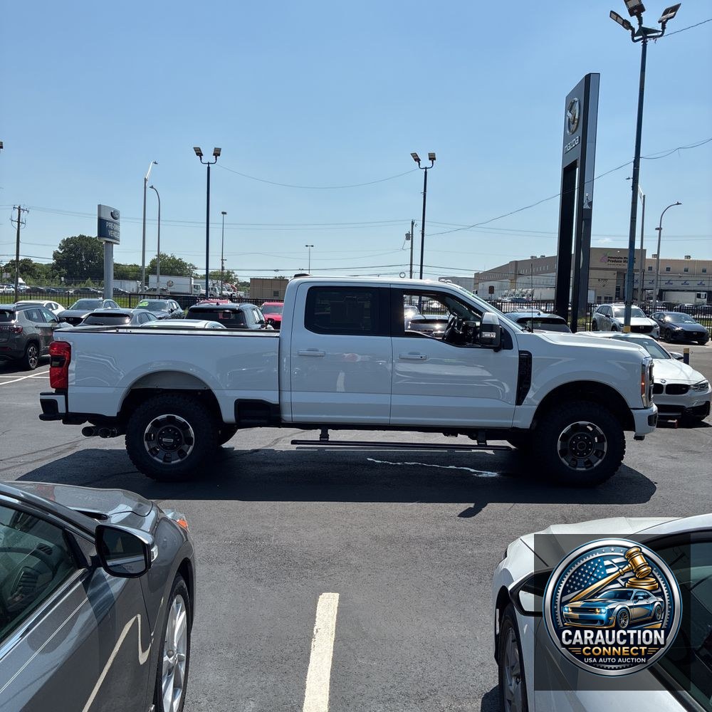 2023 Ford F-350 Super Duty Lariat