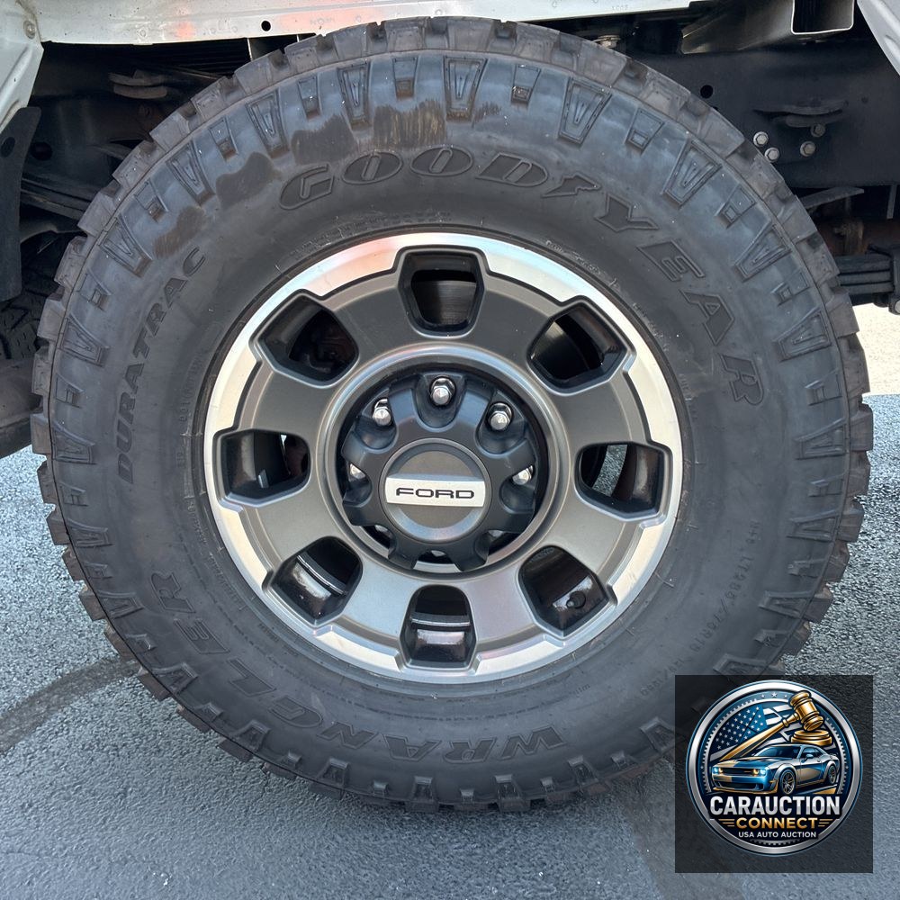 2023 Ford F-350 Super Duty Lariat