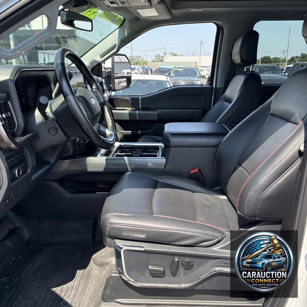 2023 Ford F-350 Super Duty Lariat