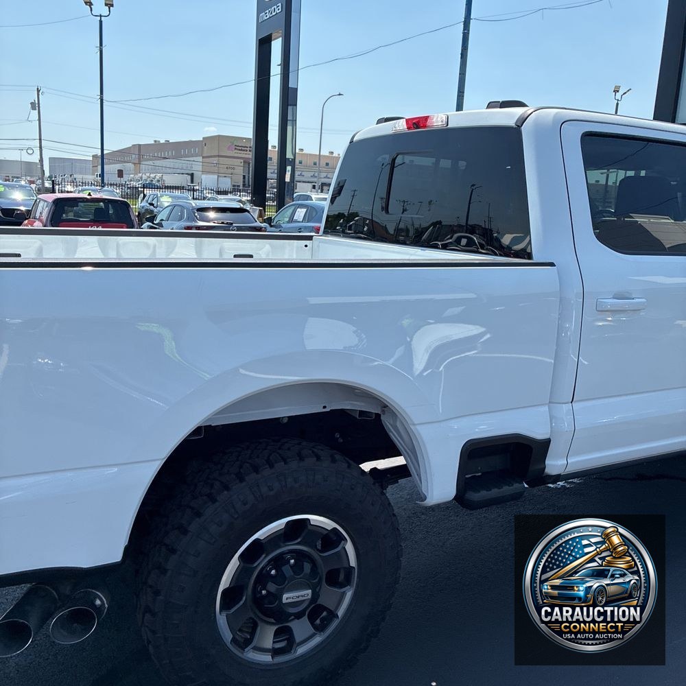 2023 Ford F-350 Super Duty Lariat