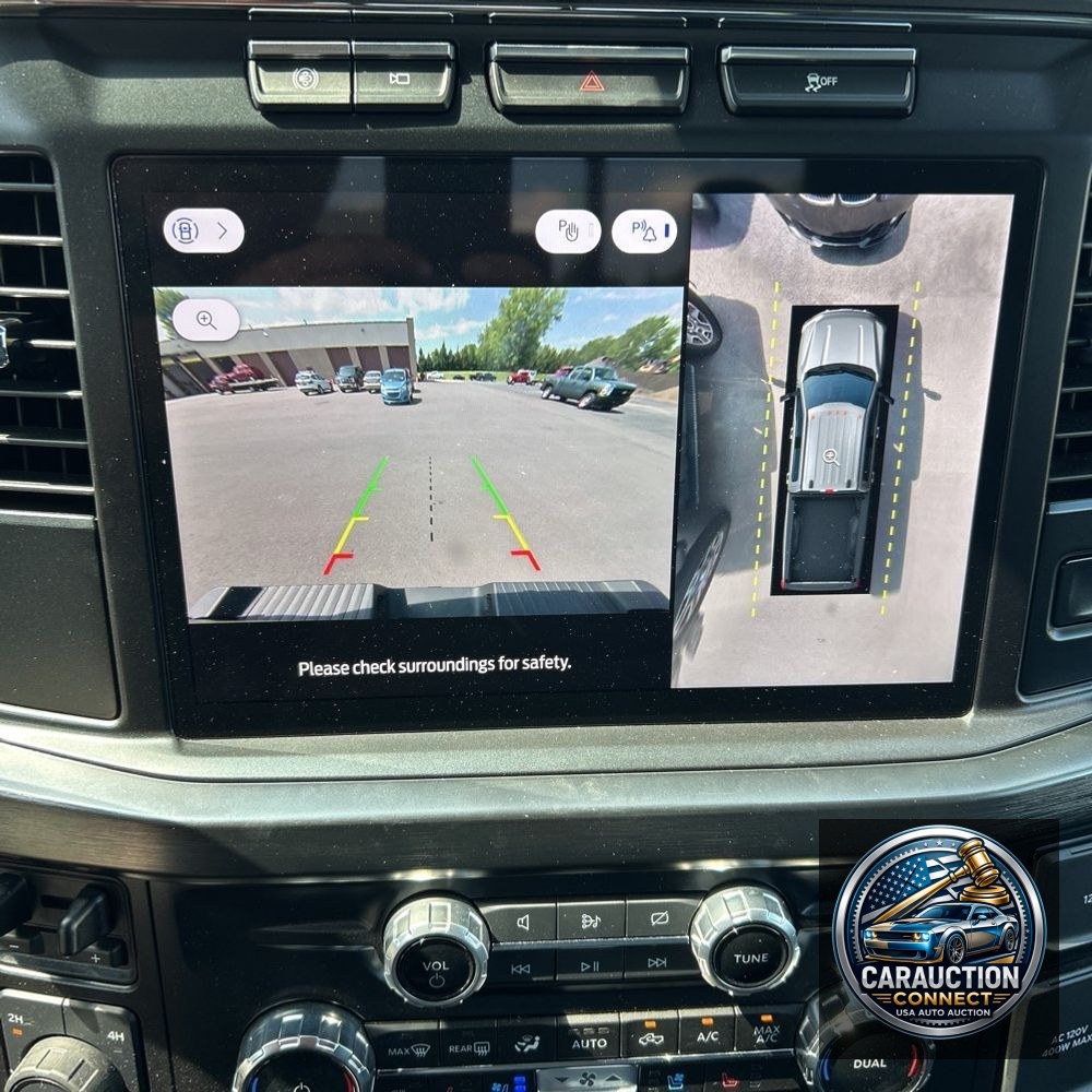 2024 Ford F350 S/D Lariat
