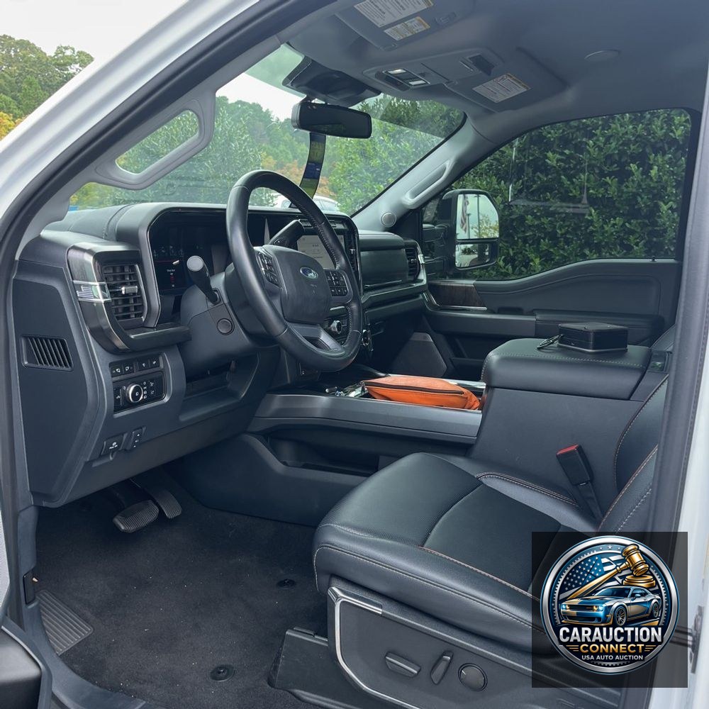 2023 Ford F-350 Super Duty Lariat