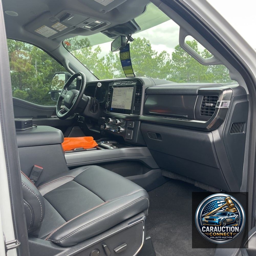 2023 Ford F-350 Super Duty Lariat