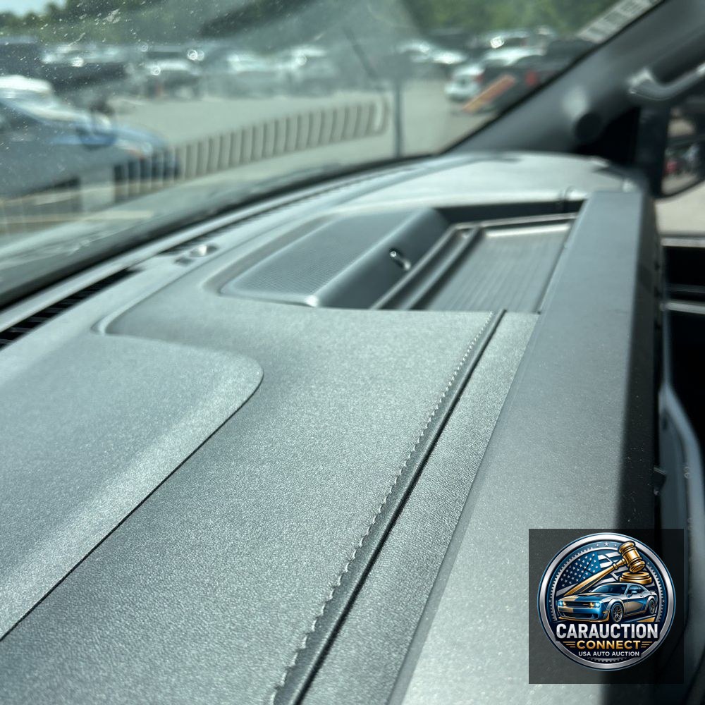 2024 Ford F350 S/D Lariat