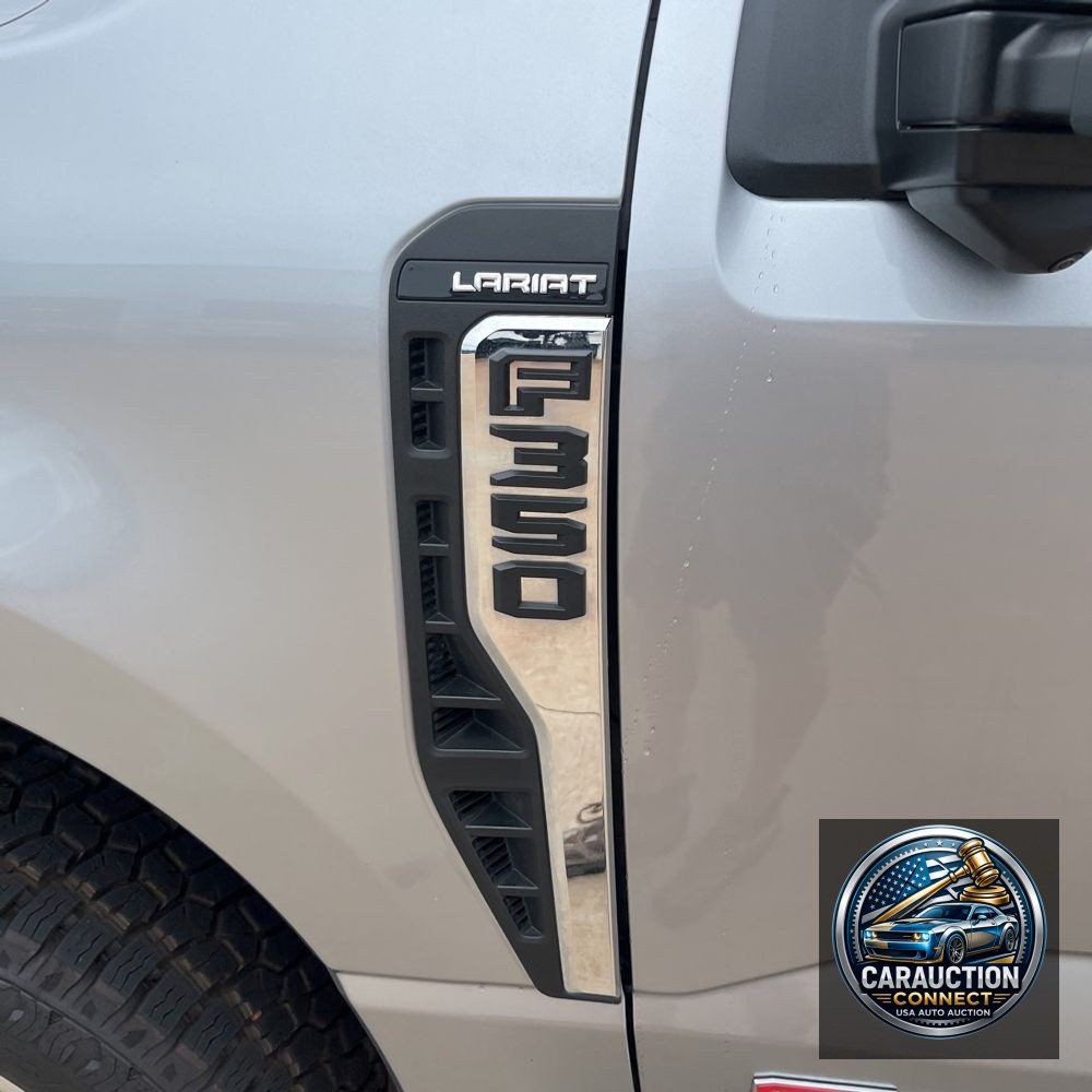2023 Ford F-350 Super Duty Lariat