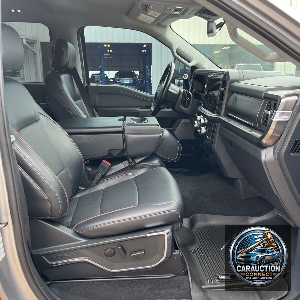 2023 Ford F-350 Super Duty Lariat