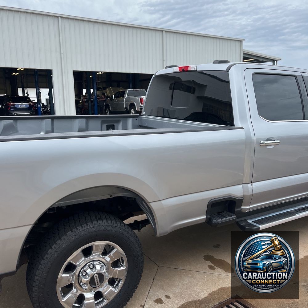 2023 Ford F-350 Super Duty Lariat