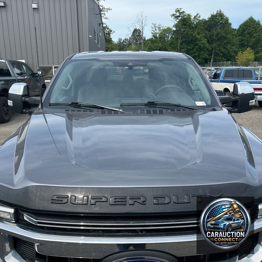 2022 Ford F350 S/D XLT