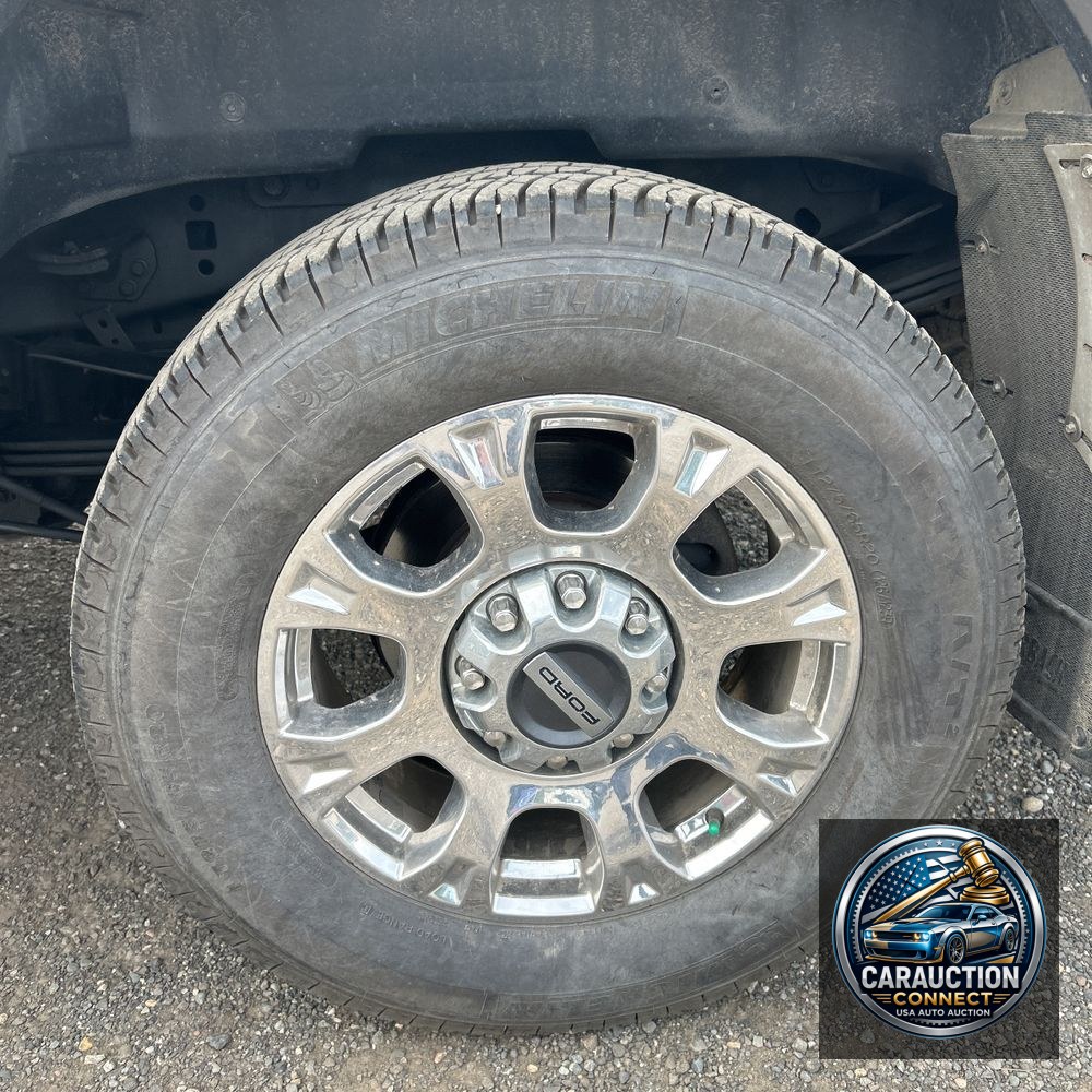 2022 Ford F350 S/D XLT