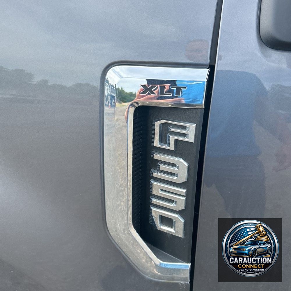2022 Ford F350 S/D XLT