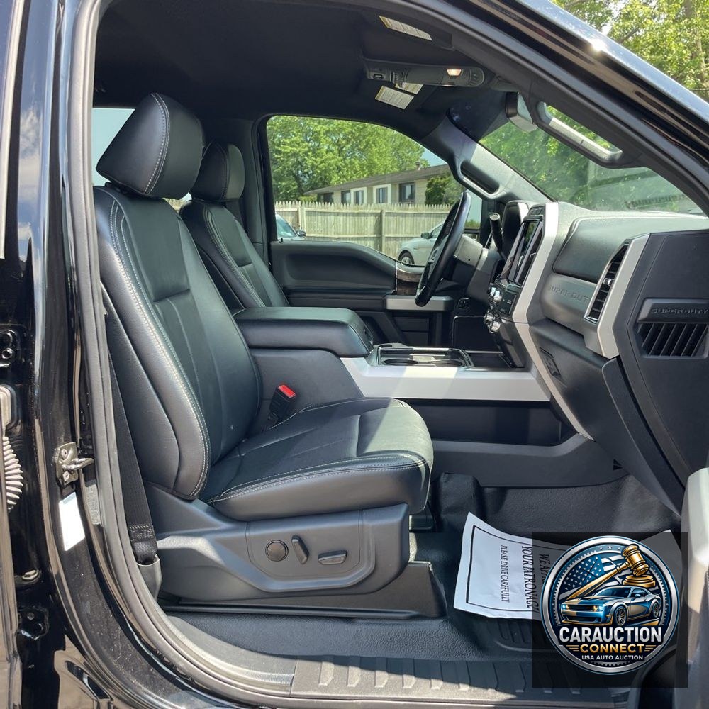 2022 Ford F-350 Super Duty Lariat