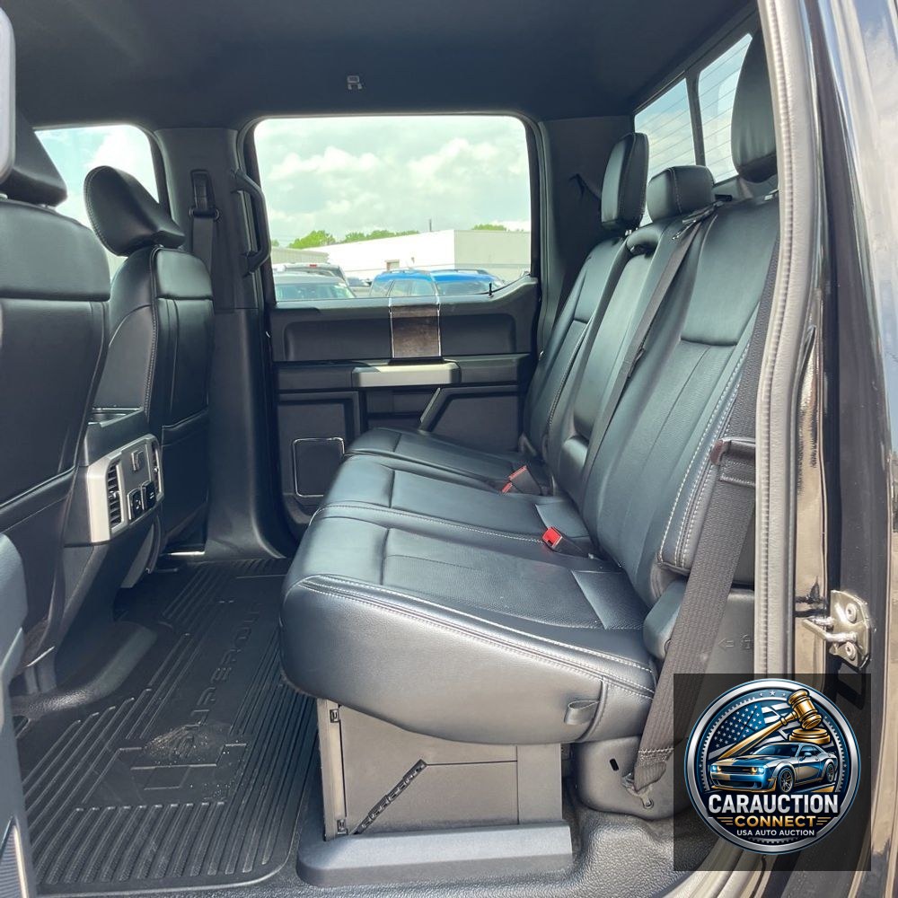 2022 Ford F-350 Super Duty Lariat
