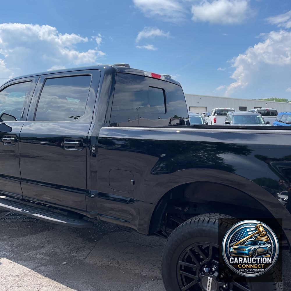 2022 Ford F-350 Super Duty Lariat