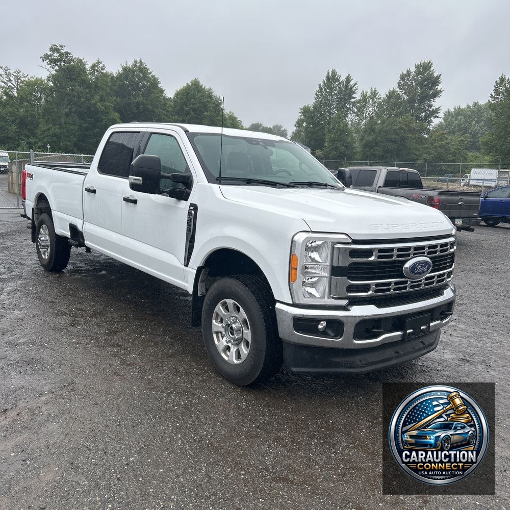 2023 Ford F350 S/D XLT