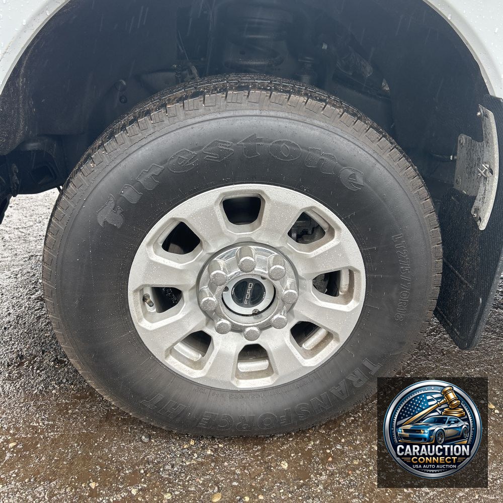 2023 Ford F350 S/D XLT