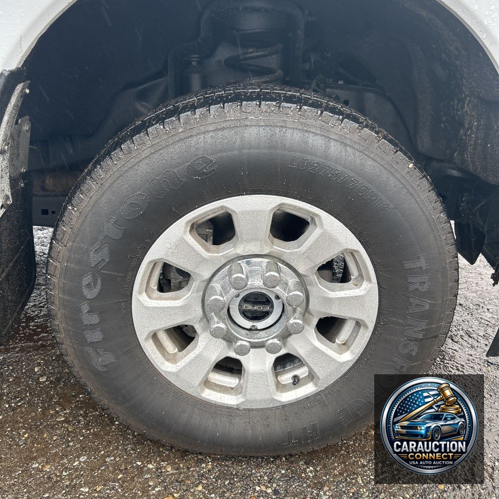 2023 Ford F350 S/D XLT