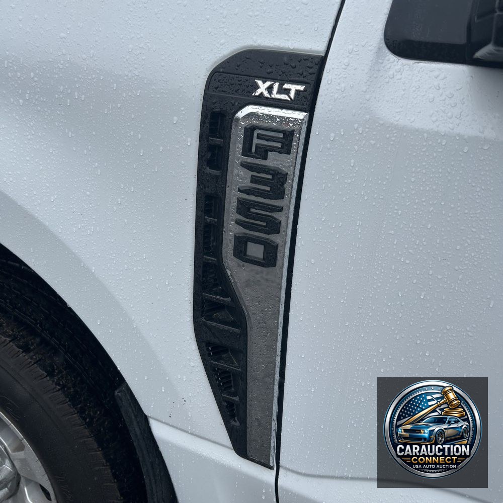 2023 Ford F350 S/D XLT
