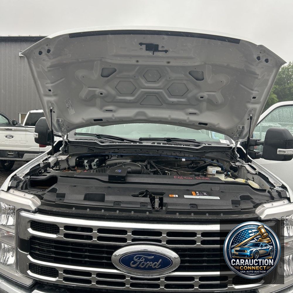 2023 Ford F350 S/D XLT