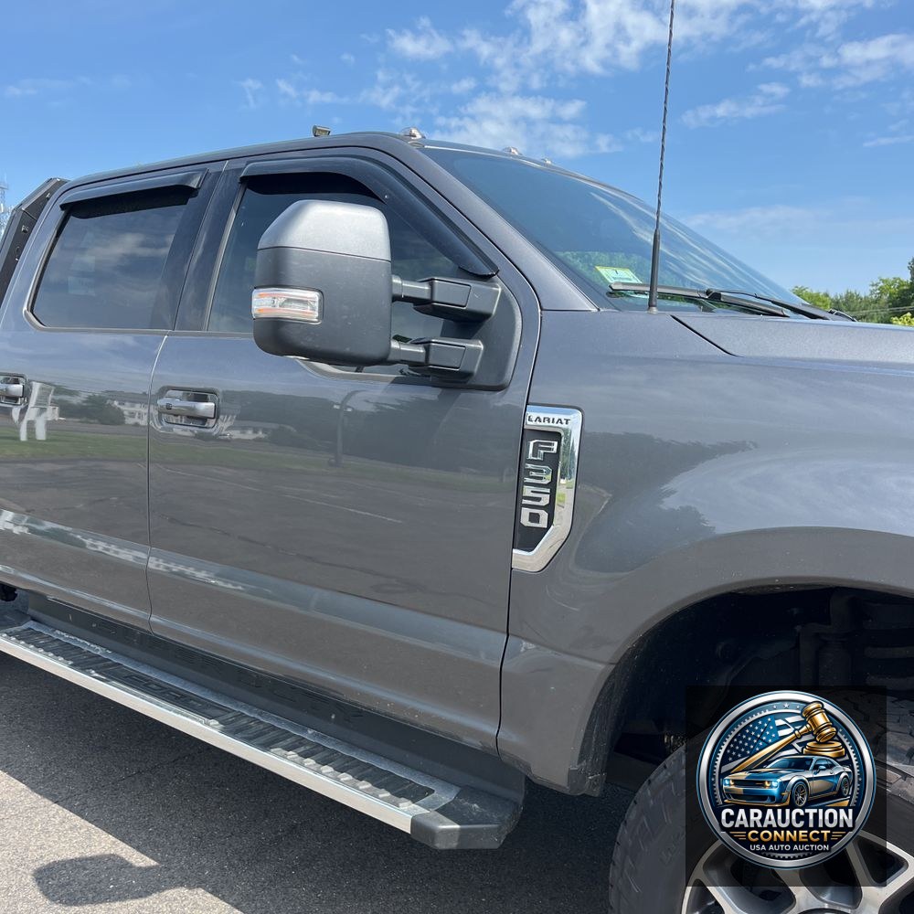 2022 Ford F-350 Super Duty Lariat