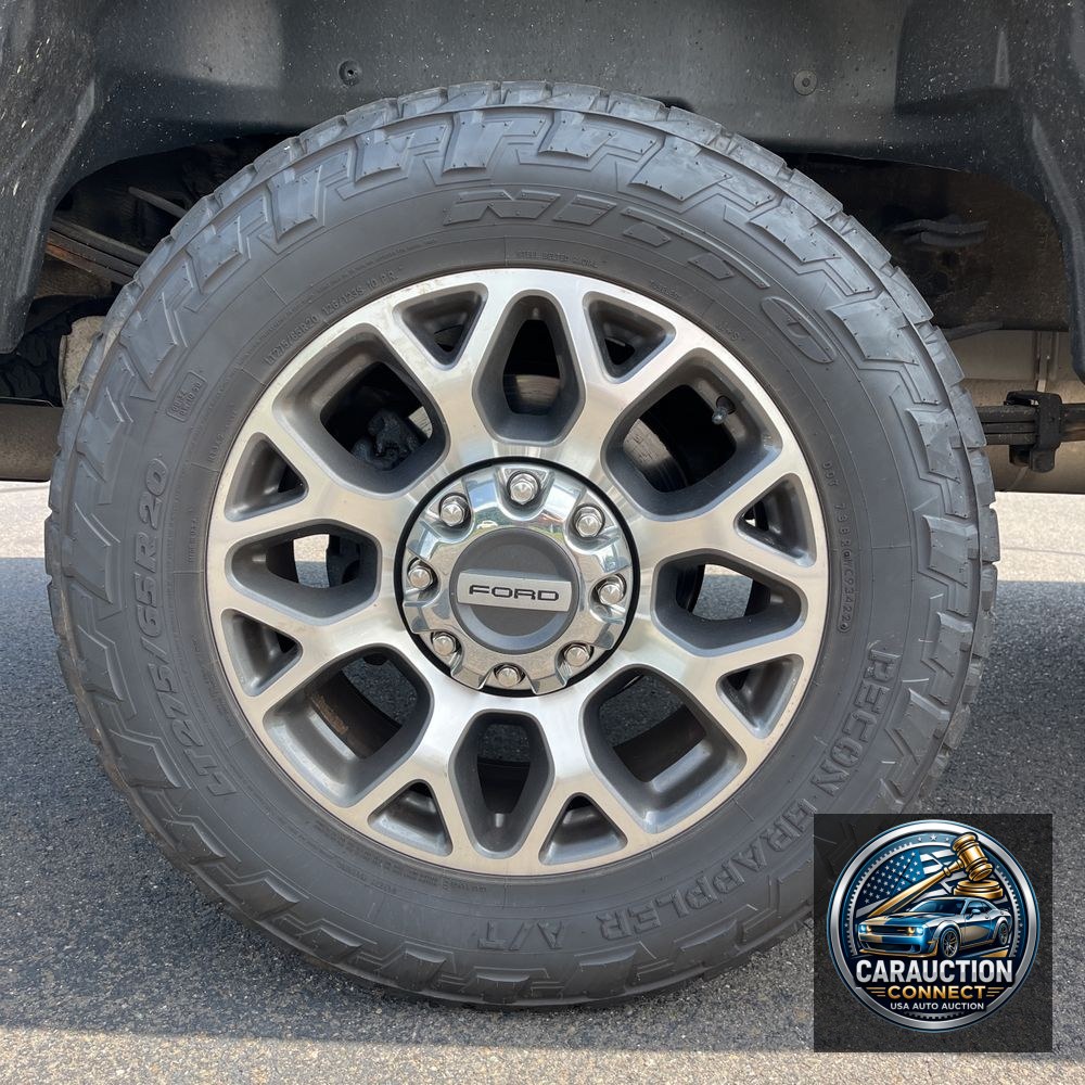 2022 Ford F-350 Super Duty Lariat