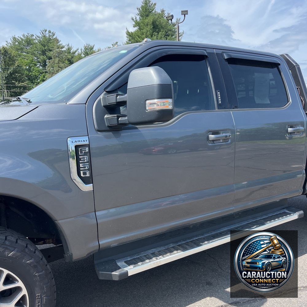 2022 Ford F-350 Super Duty Lariat
