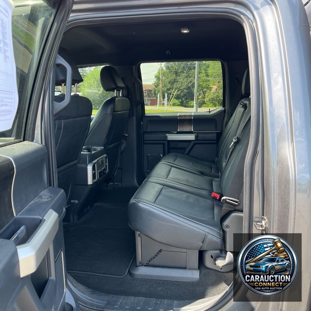 2022 Ford F-350 Super Duty Lariat