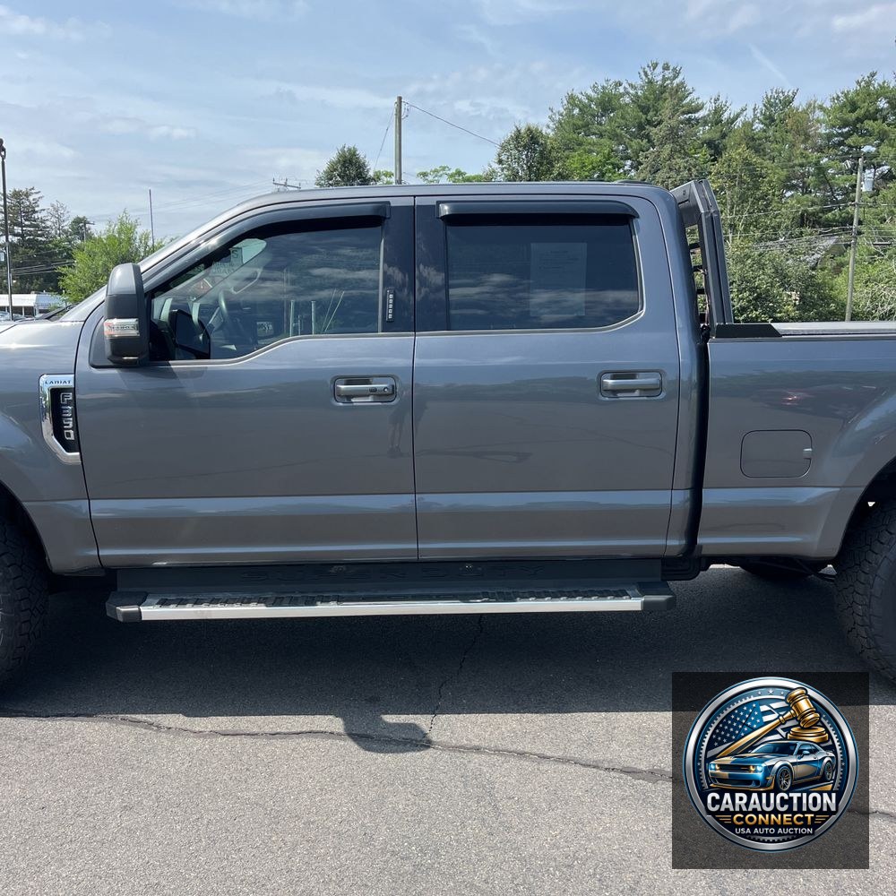 2022 Ford F-350 Super Duty Lariat
