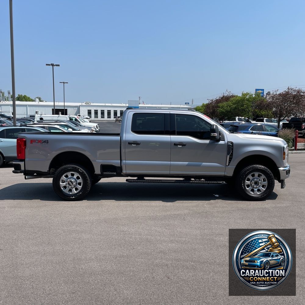 2024 Ford F-350 Super Duty XLT