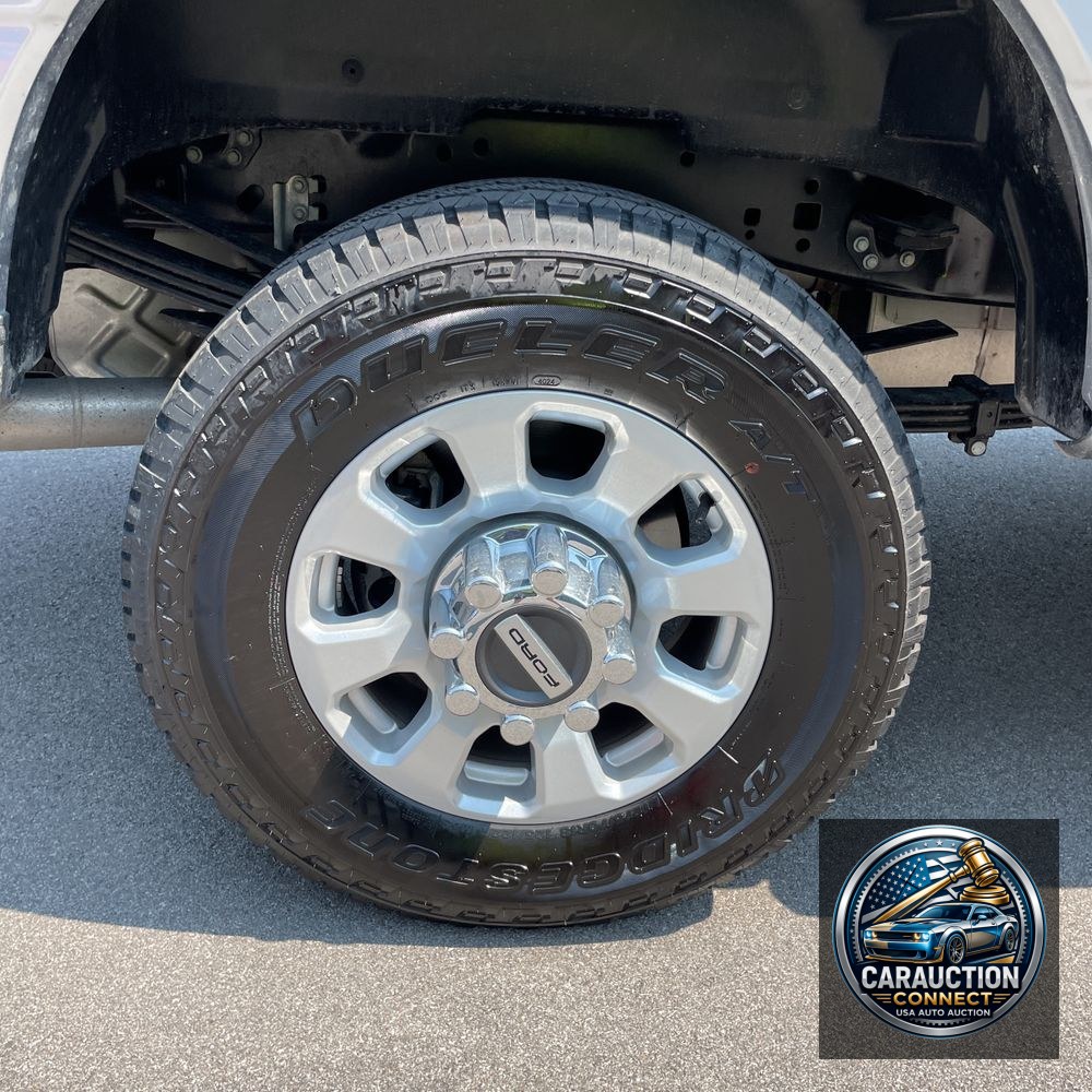 2024 Ford F-350 Super Duty XLT