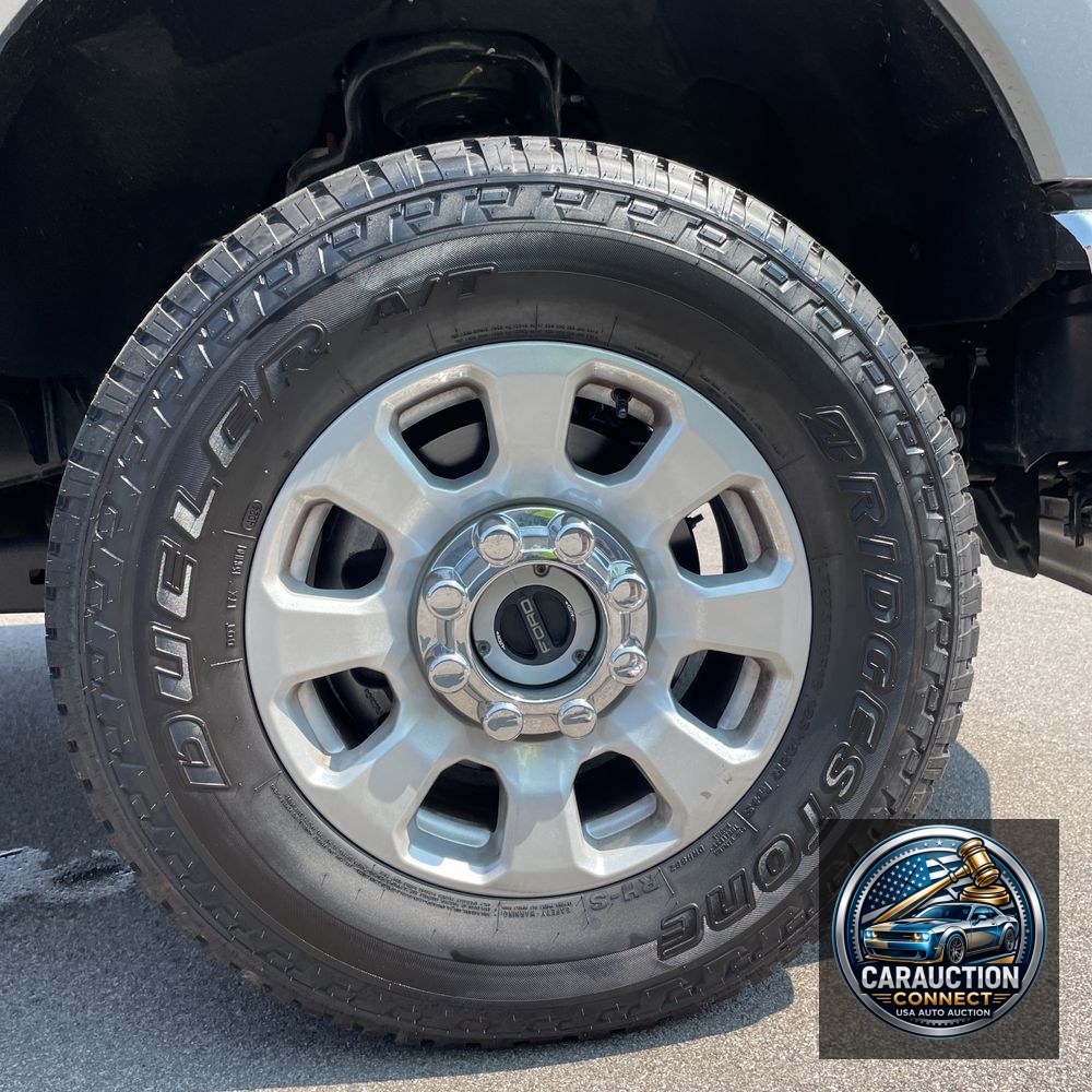 2024 Ford F-350 Super Duty XLT