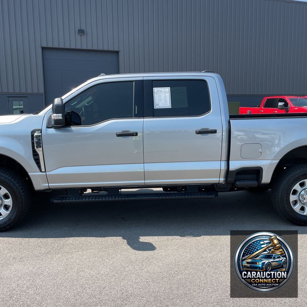 2024 Ford F-350 Super Duty XLT