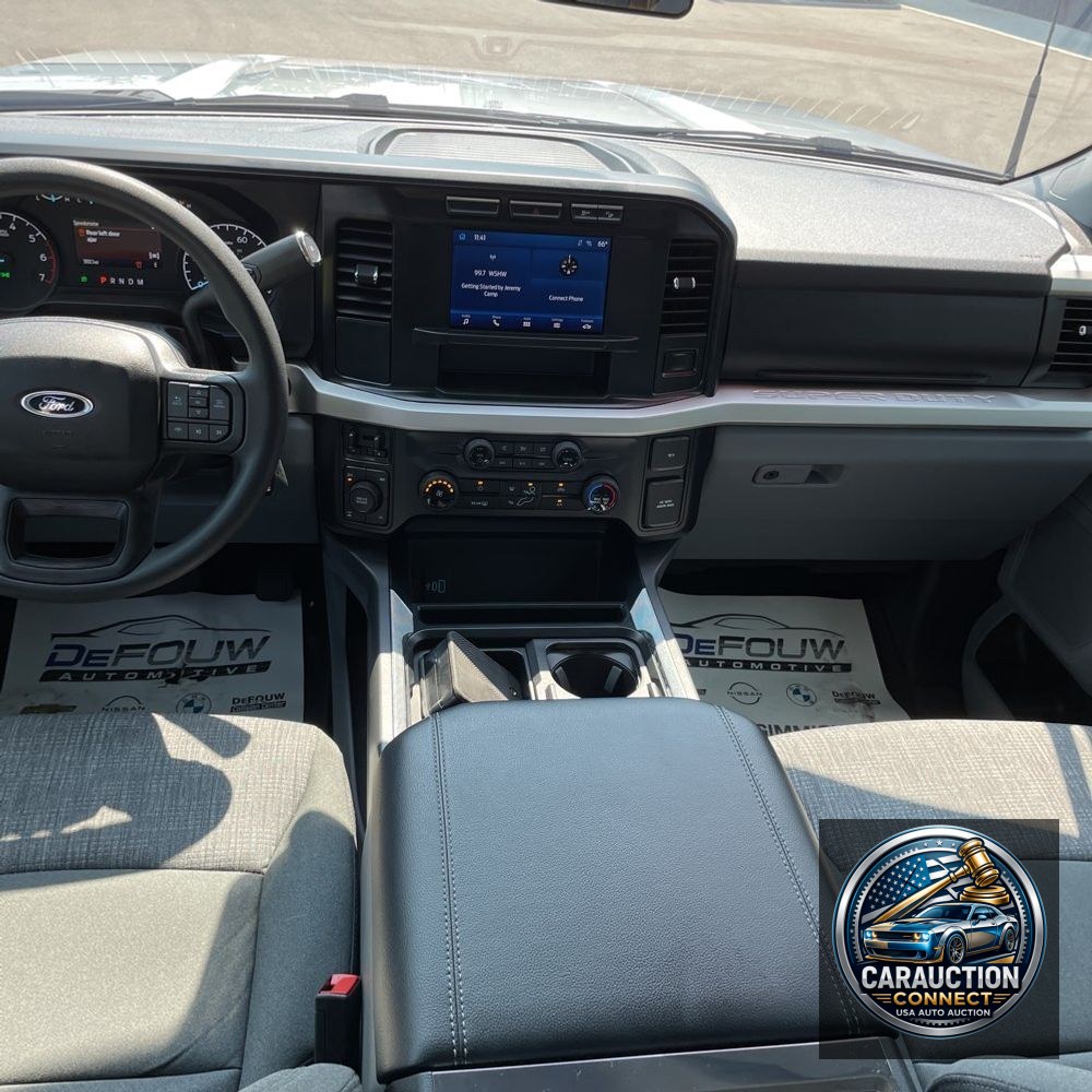 2024 Ford F-350 Super Duty XLT
