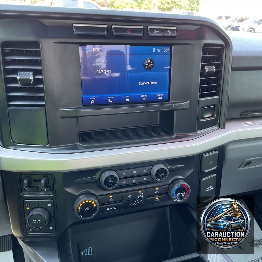 2024 Ford F-350 Super Duty XLT