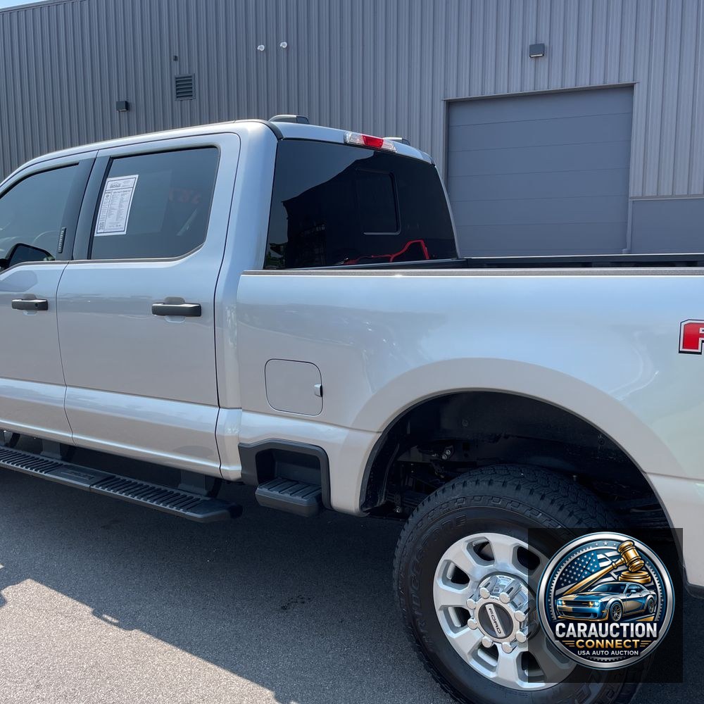 2024 Ford F-350 Super Duty XLT