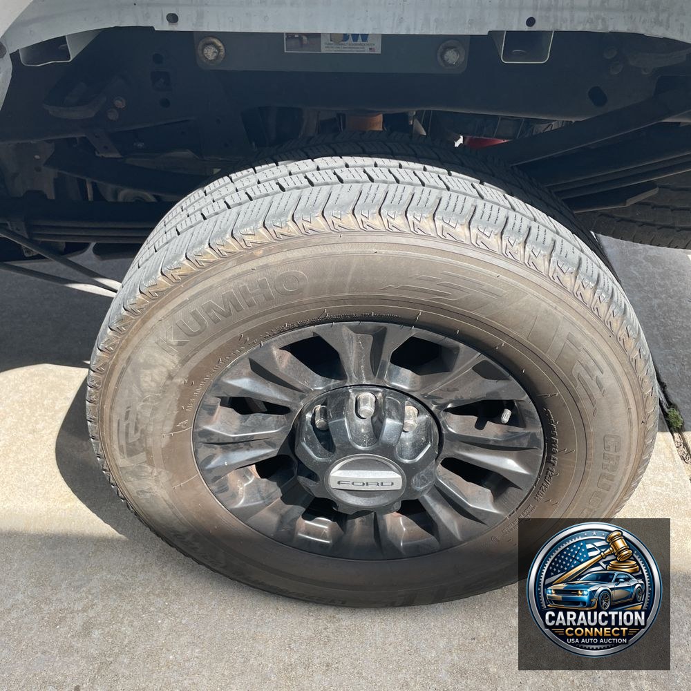 2022 Ford F-350 Super Duty Lariat