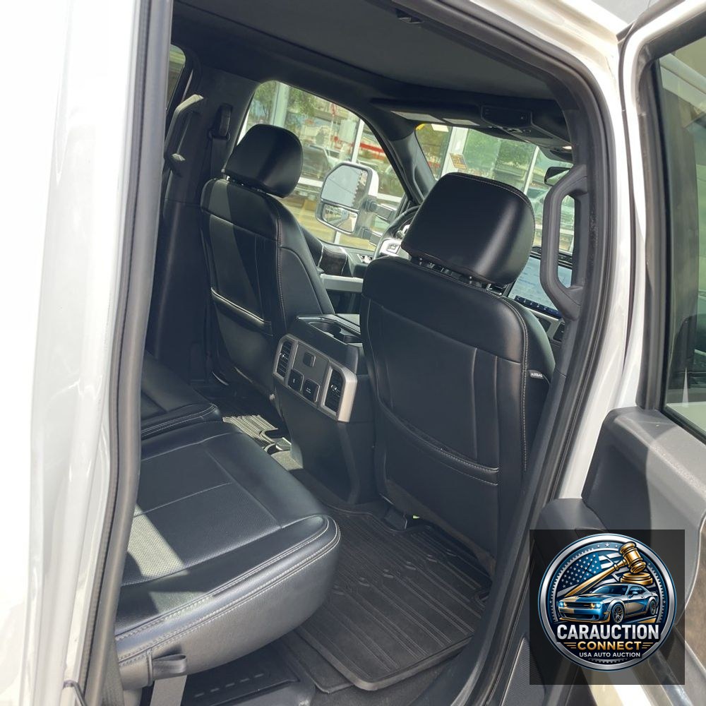 2022 Ford F-350 Super Duty Lariat