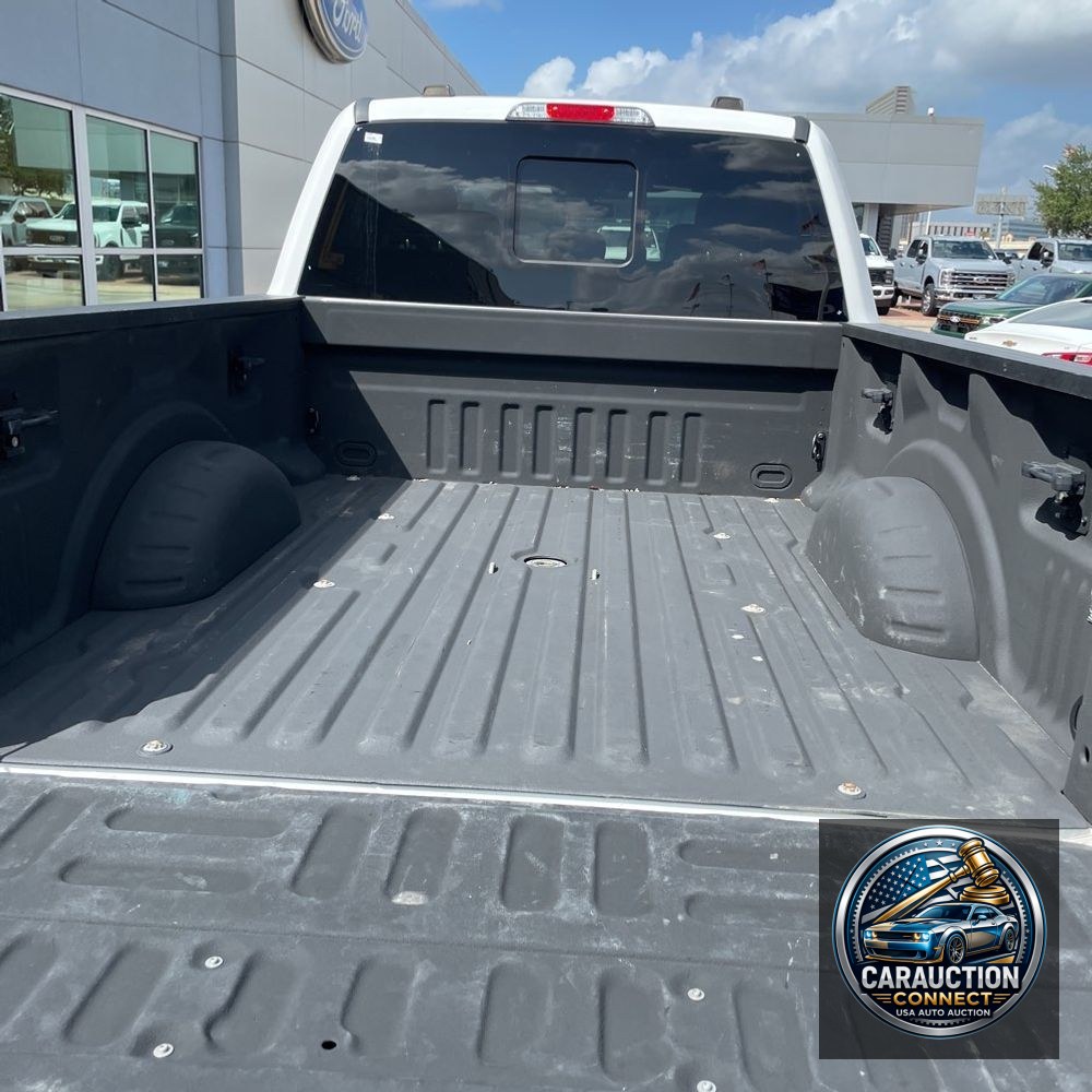 2022 Ford F-350 Super Duty Lariat