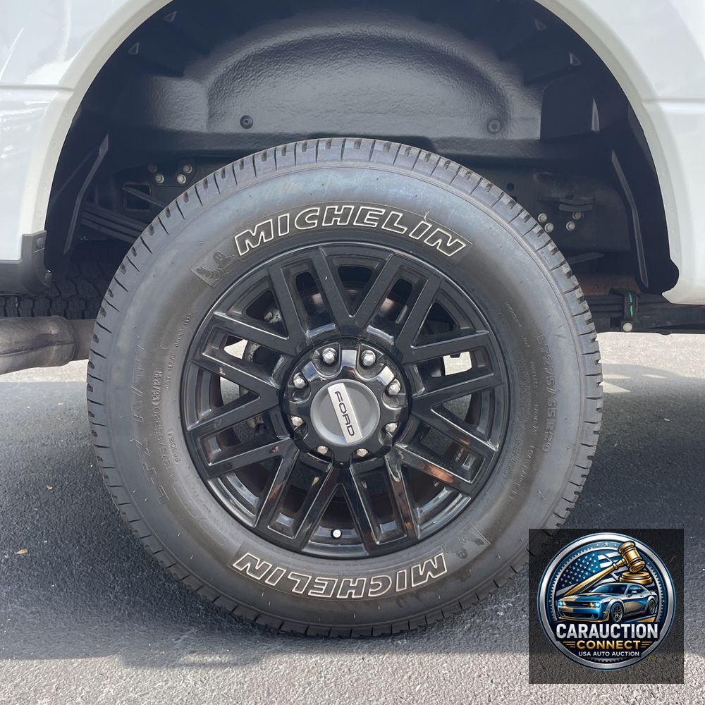 2022 Ford F-350 Super Duty Lariat