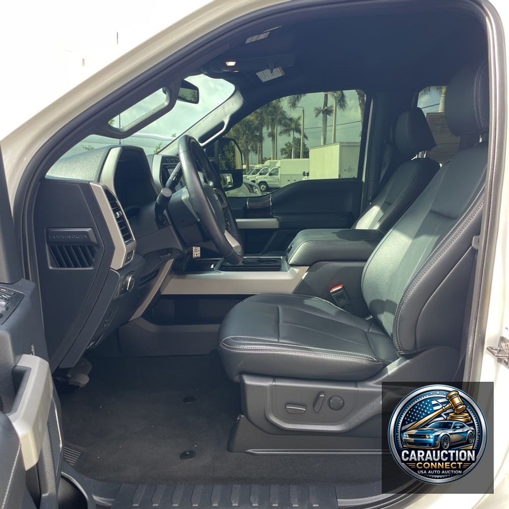 2022 Ford F-350 Super Duty Lariat