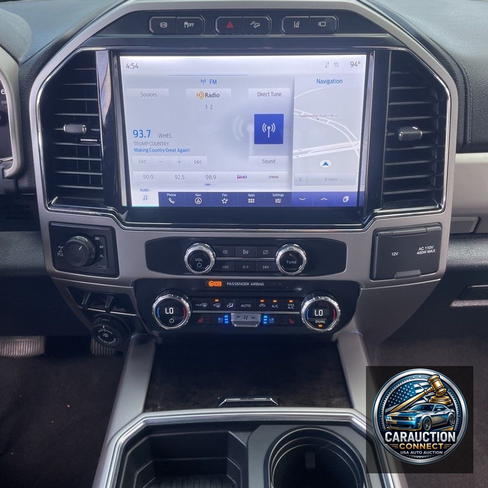 2022 Ford F-350 Super Duty Lariat
