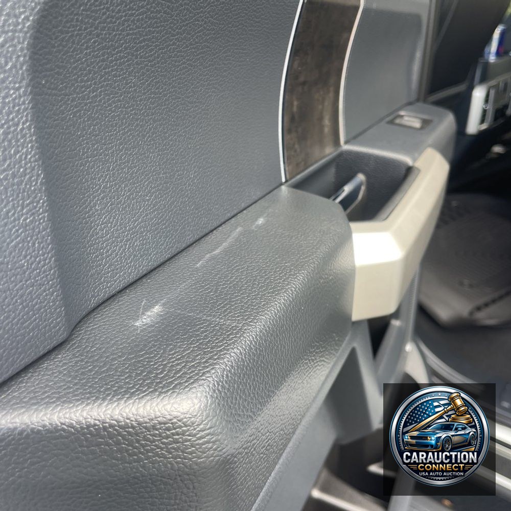 2022 Ford F-350 Super Duty Lariat