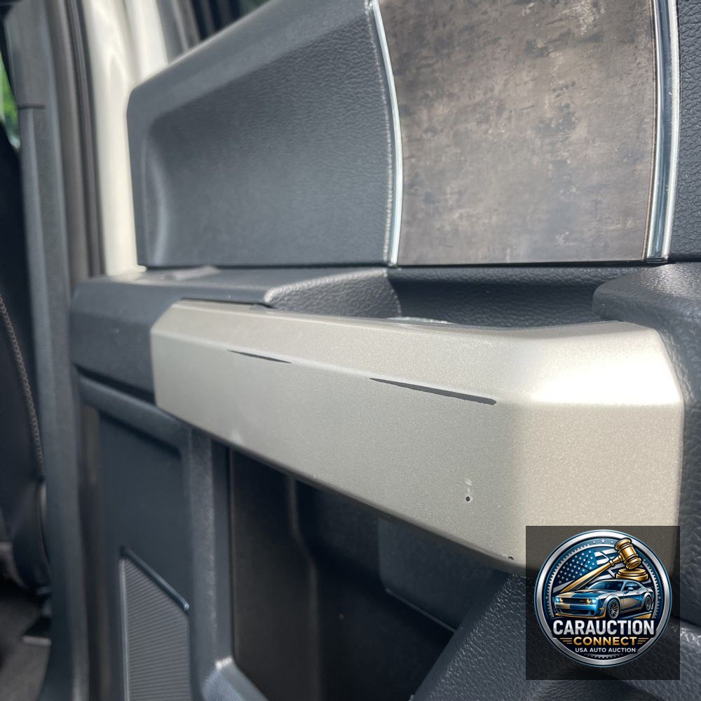 2022 Ford F-350 Super Duty Lariat
