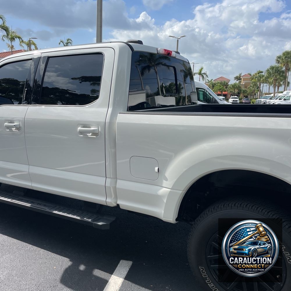 2022 Ford F-350 Super Duty Lariat