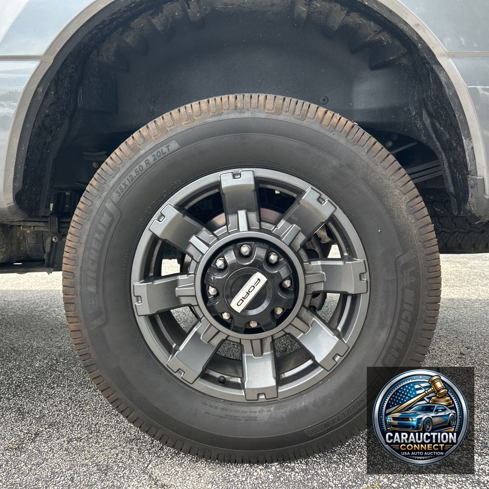 2023 Ford F-350 Super Duty Lariat