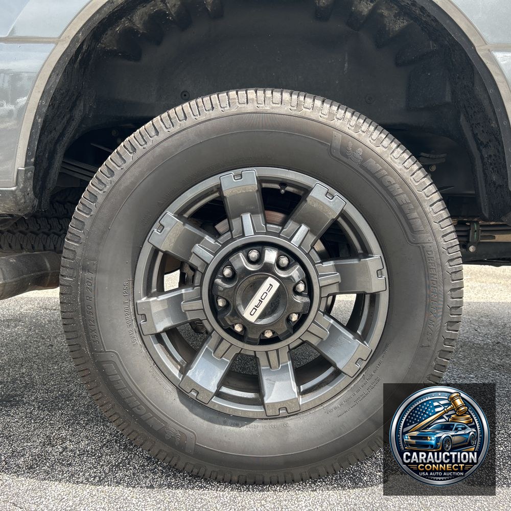 2023 Ford F-350 Super Duty Lariat