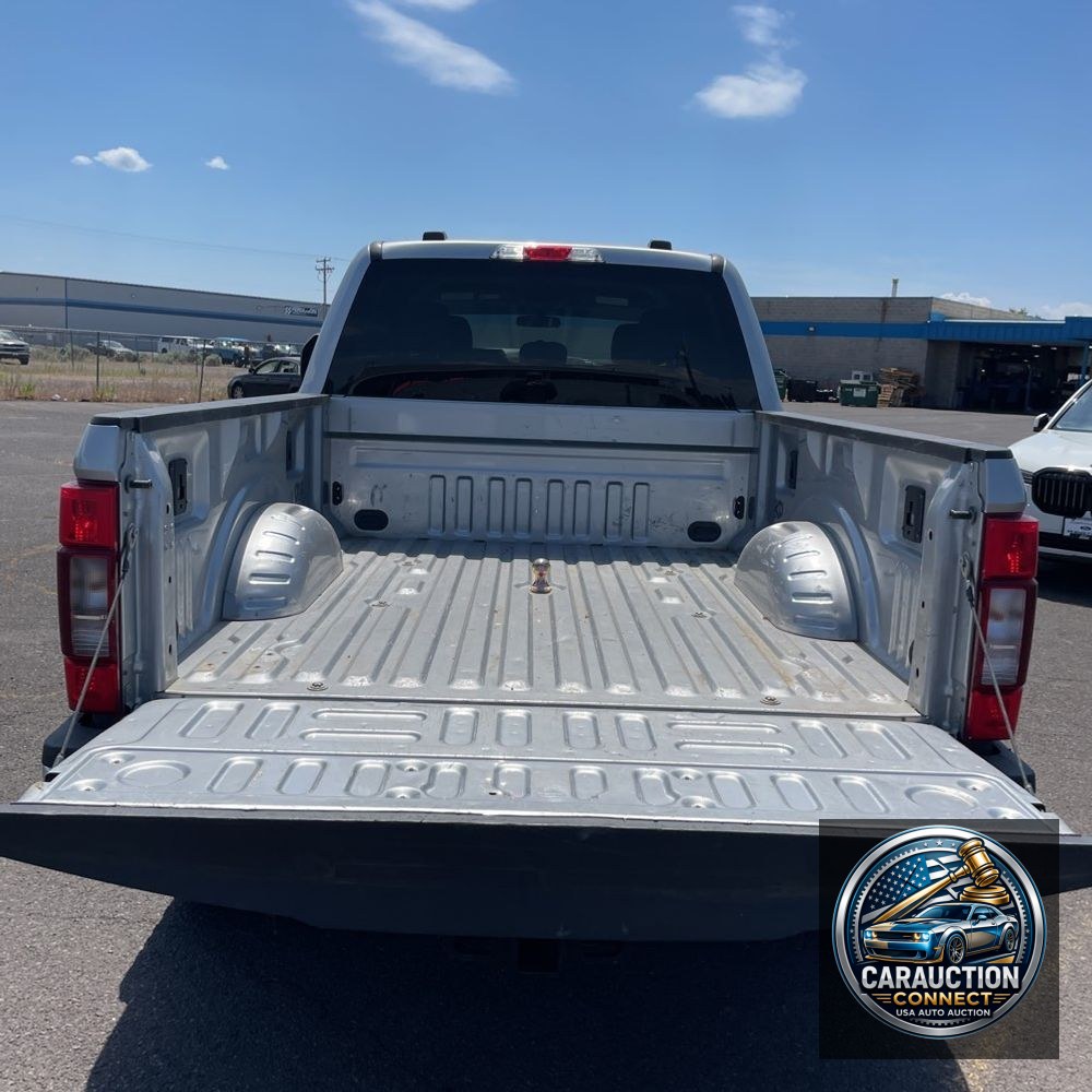 2022 Ford F350 S/D XLT