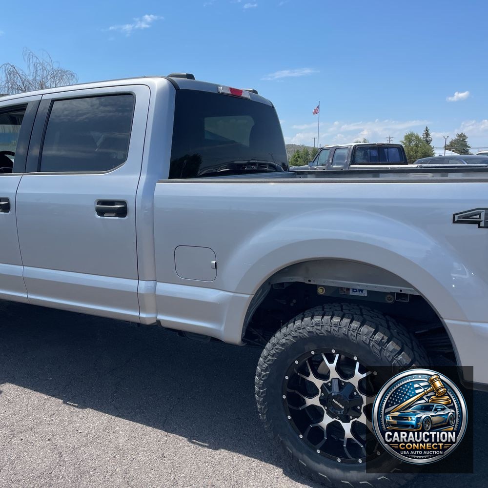 2022 Ford F350 S/D XLT